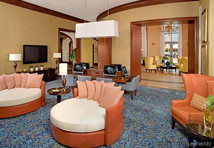 Renaissance Portsmouth-Norfolk Waterfront Hotel Interior photo