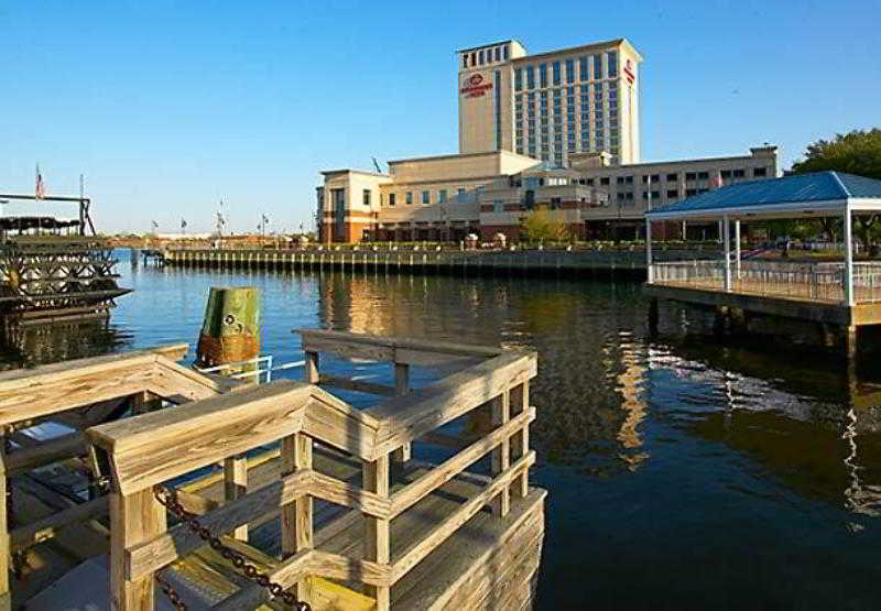 Renaissance Portsmouth-Norfolk Waterfront Hotel Exterior photo